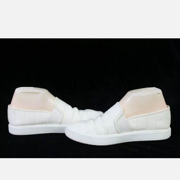 Vince Blair 5 Croc-Effect Leather Sneakers Slip-On, Cream Size 7M $250. - Picture 7 of 10